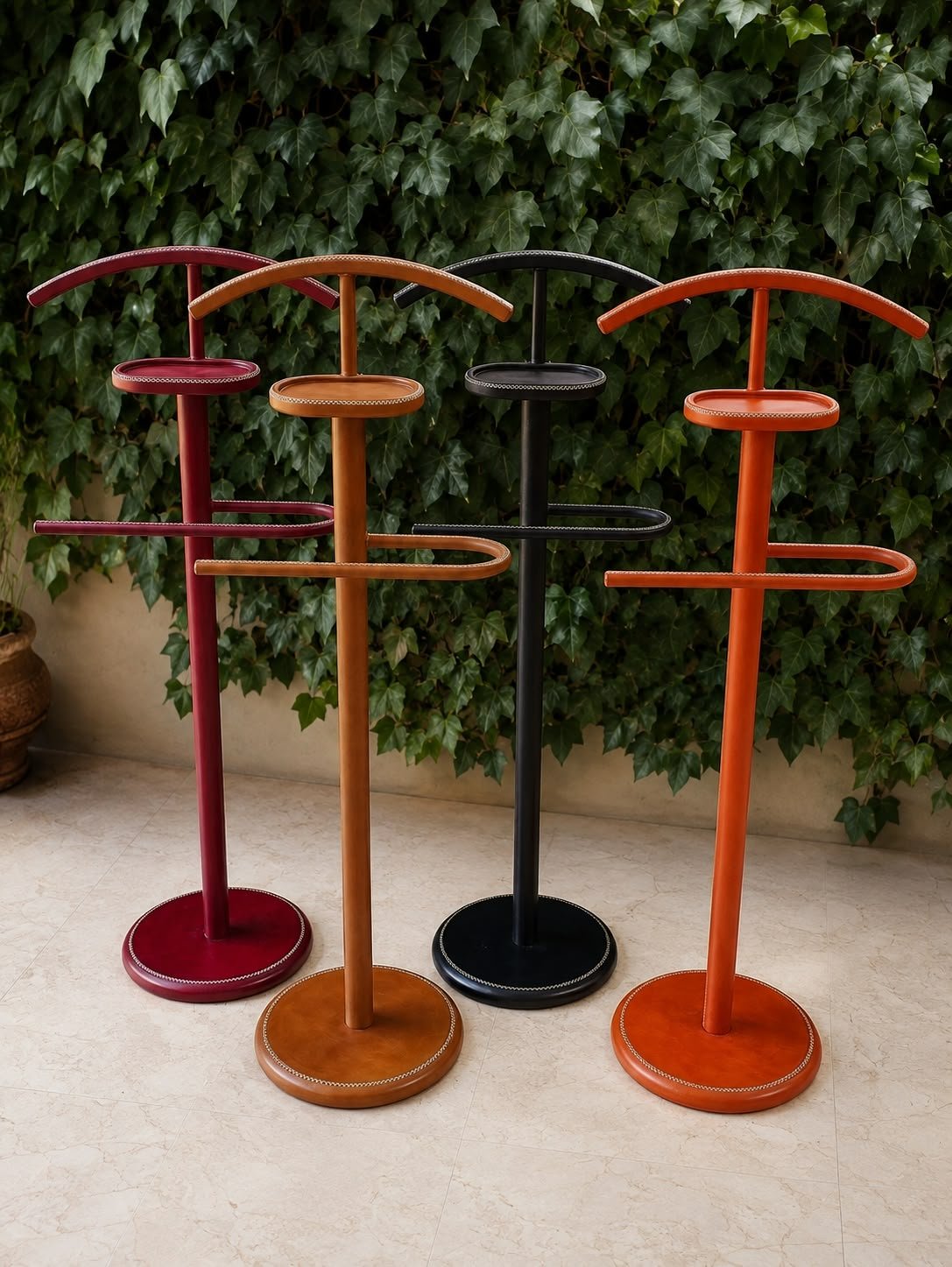 Proyecto Betto Art Design of Leather, pieza de cuero artesanal instalada